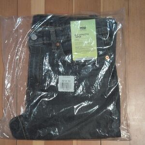 Levi's Men's Dark Blue Jeans